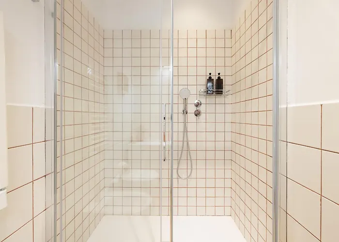 Stylish 2br 2ba Newly Renovated Apartment-lorenzoilmagnifico