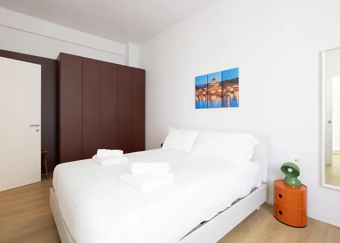 Stylish 2br 2ba Newly Renovated Apartment-lorenzoilmagnifico Daire Roma